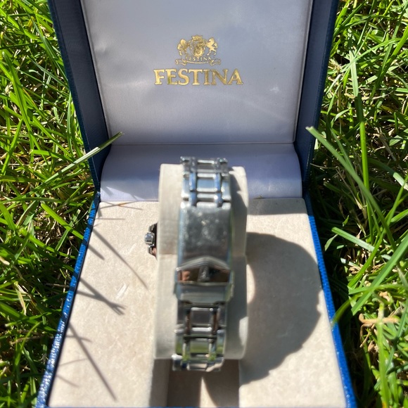 Festina Sports Watch with box - Picture 3 of 5